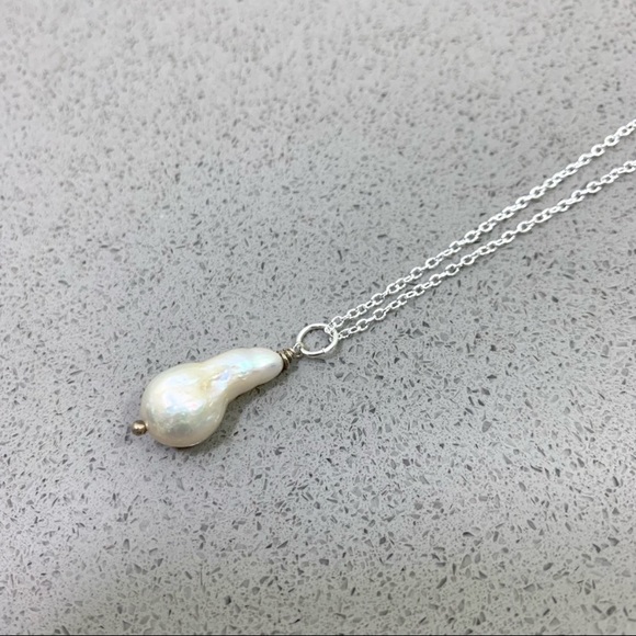 Genuine Baroque Pearl Necklace - Picture 5 of 8